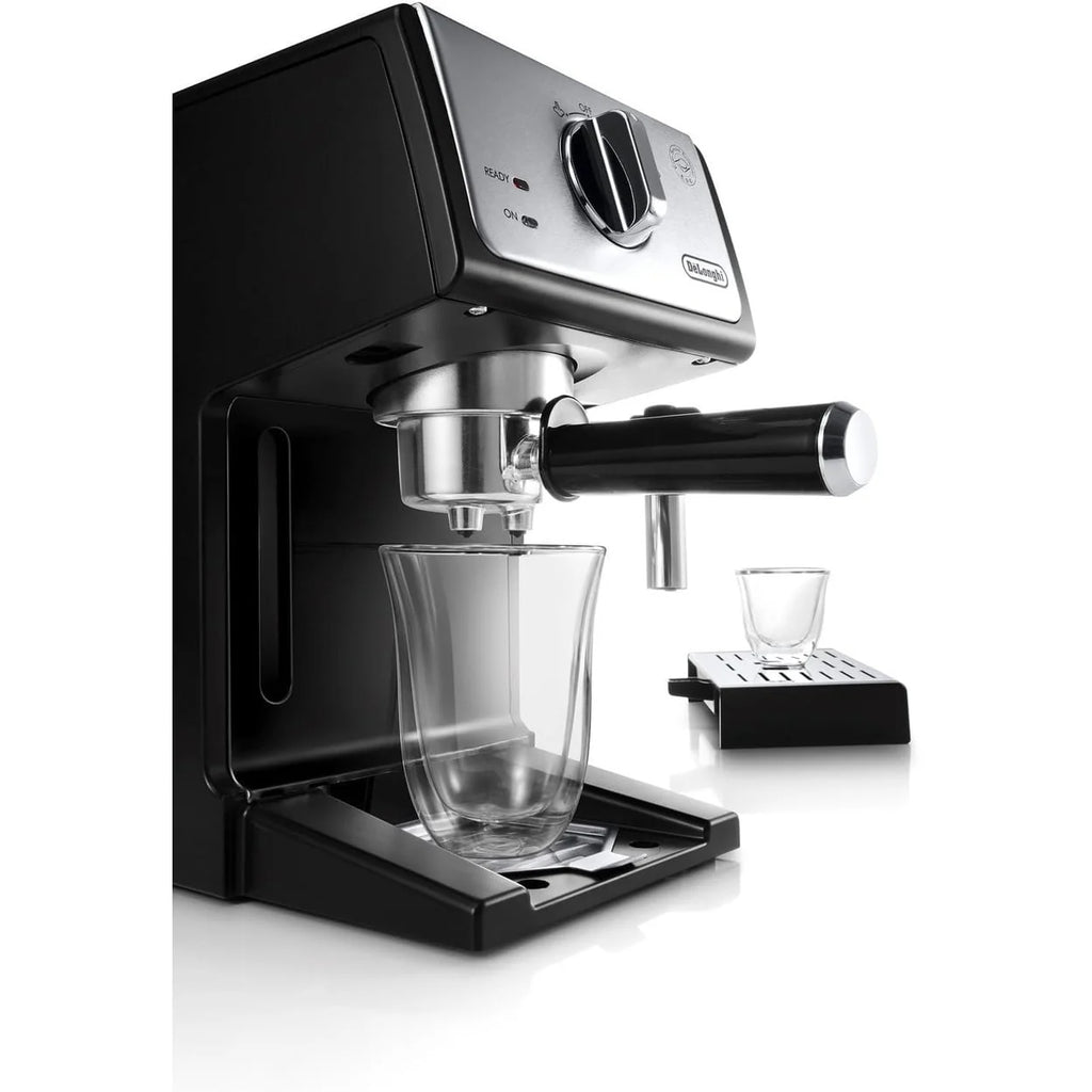 15-Bar Pump Espresso and Cappuccino Machine J4977