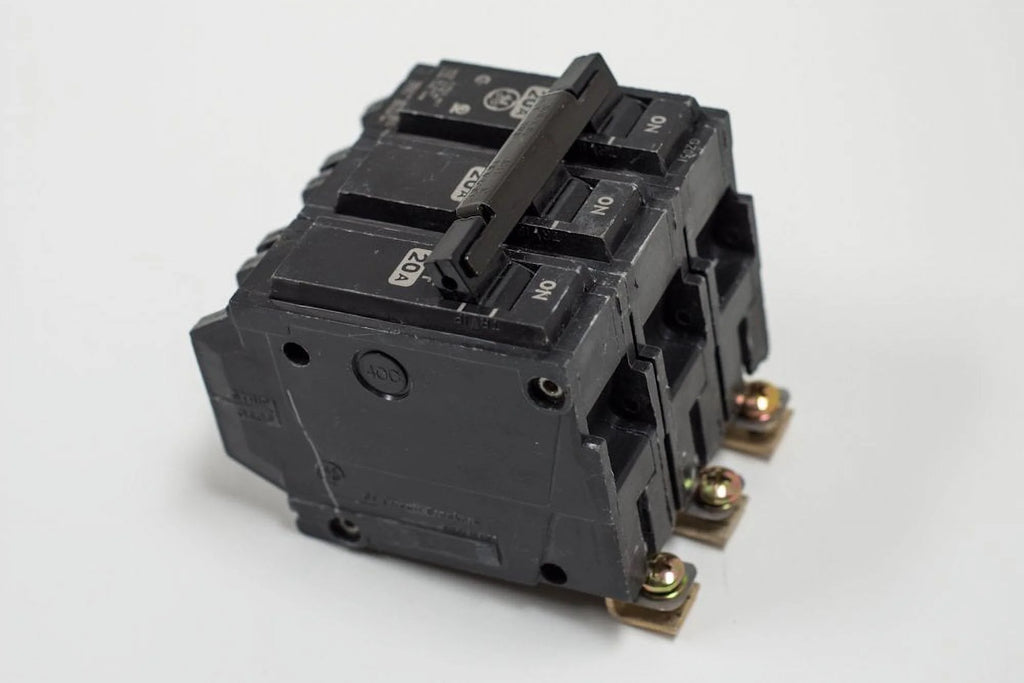 60A Bolt On Circuit Breaker S252