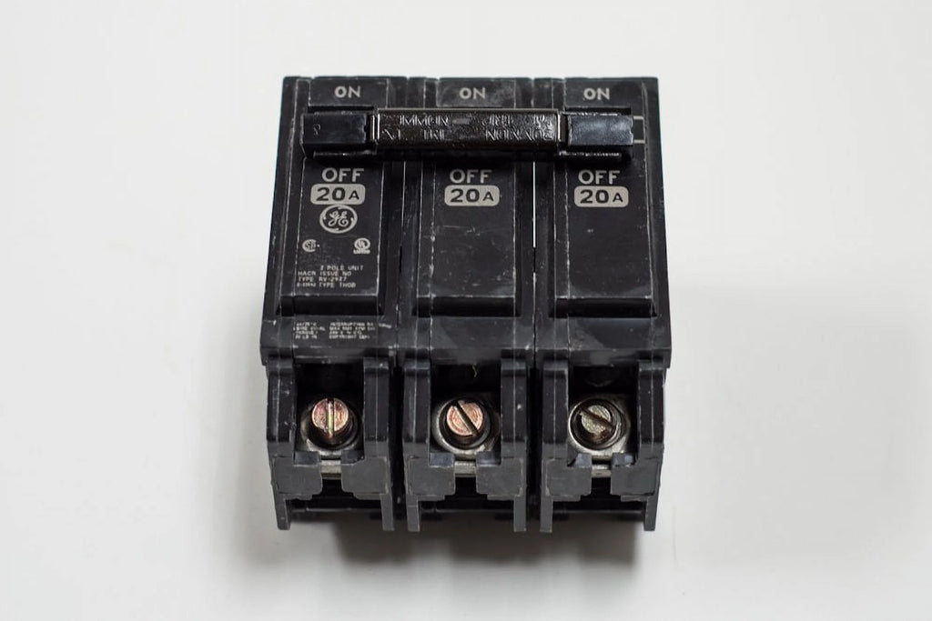 60A Bolt On Circuit Breaker S252