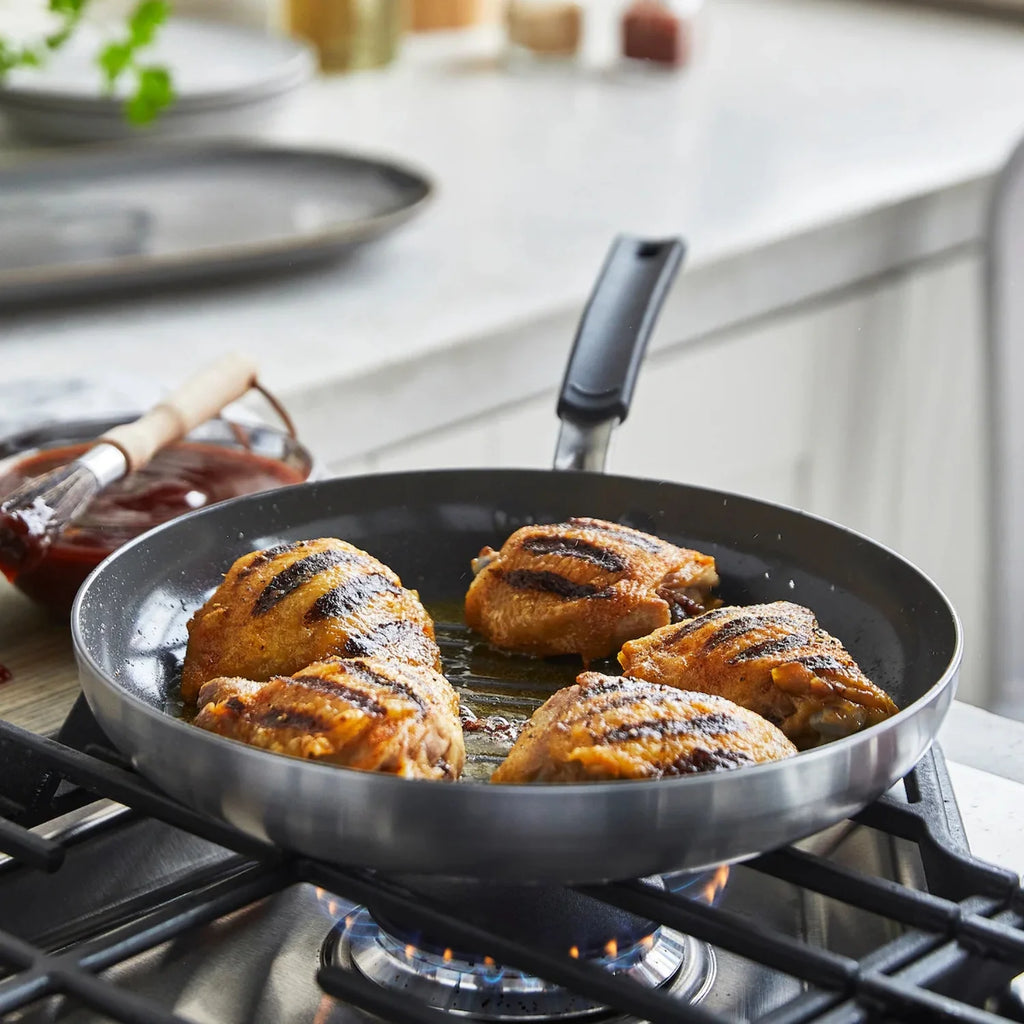 Stainless Steel Ceramic Nonstick 11-Piece Cookware Set V709