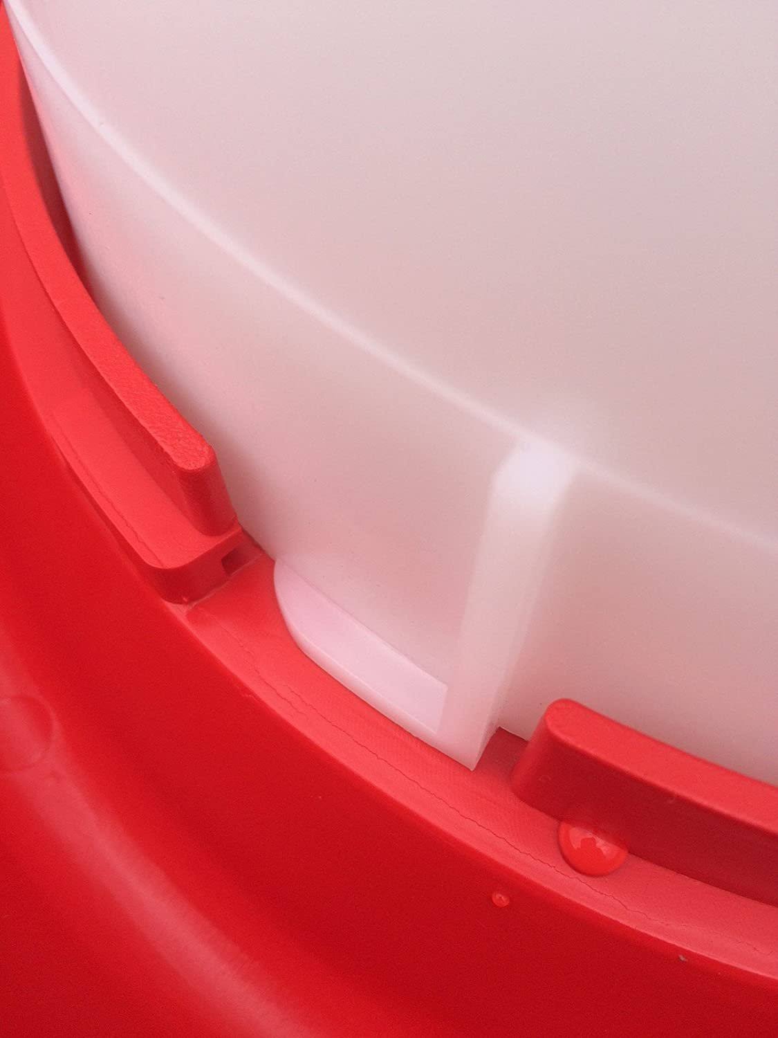 3 Gallon 100-Watt Heated Plastic Poultry Fountain F470771
