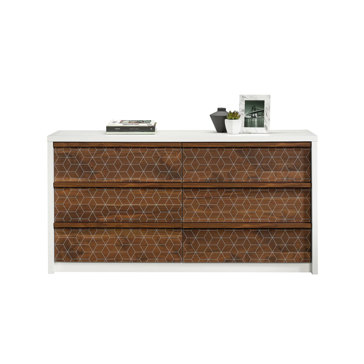 Soft White Dresser L54019