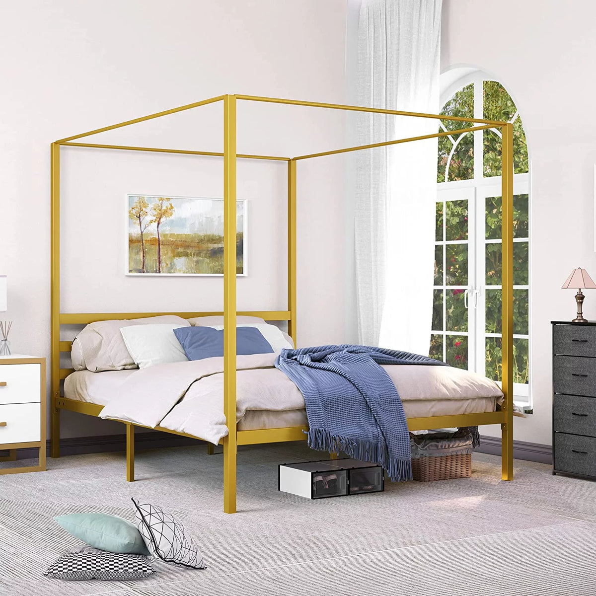Queen Size Gold Metal Canopy Bed Frame V839