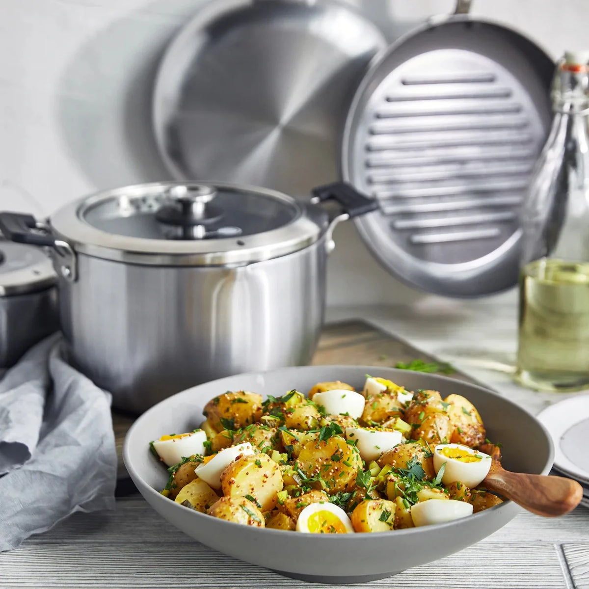 Stainless Steel Ceramic Nonstick 11-Piece Cookware Set V709