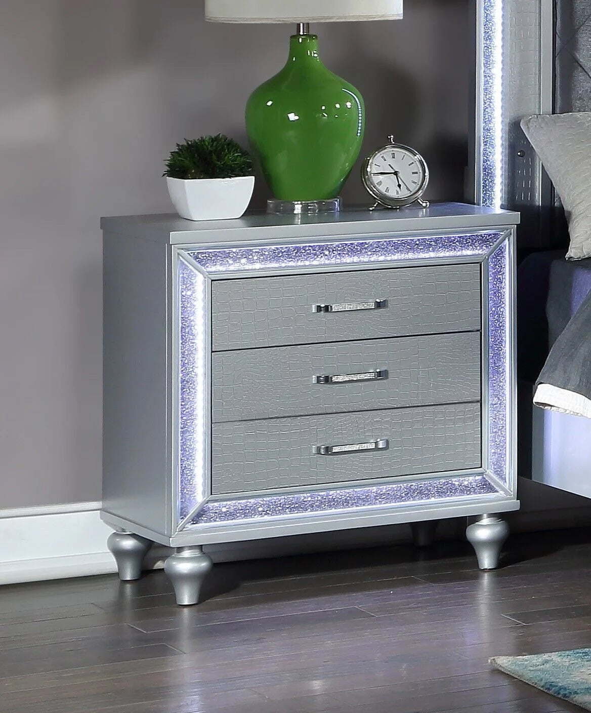 King Size Upholstered Bed Dresser Mirror Nightstand 5pc Set E126