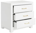 Solid Night Stand with 3 Drawers Q623