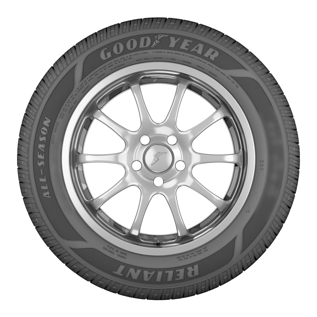 All-Season 215/70R15 98T Tire D921