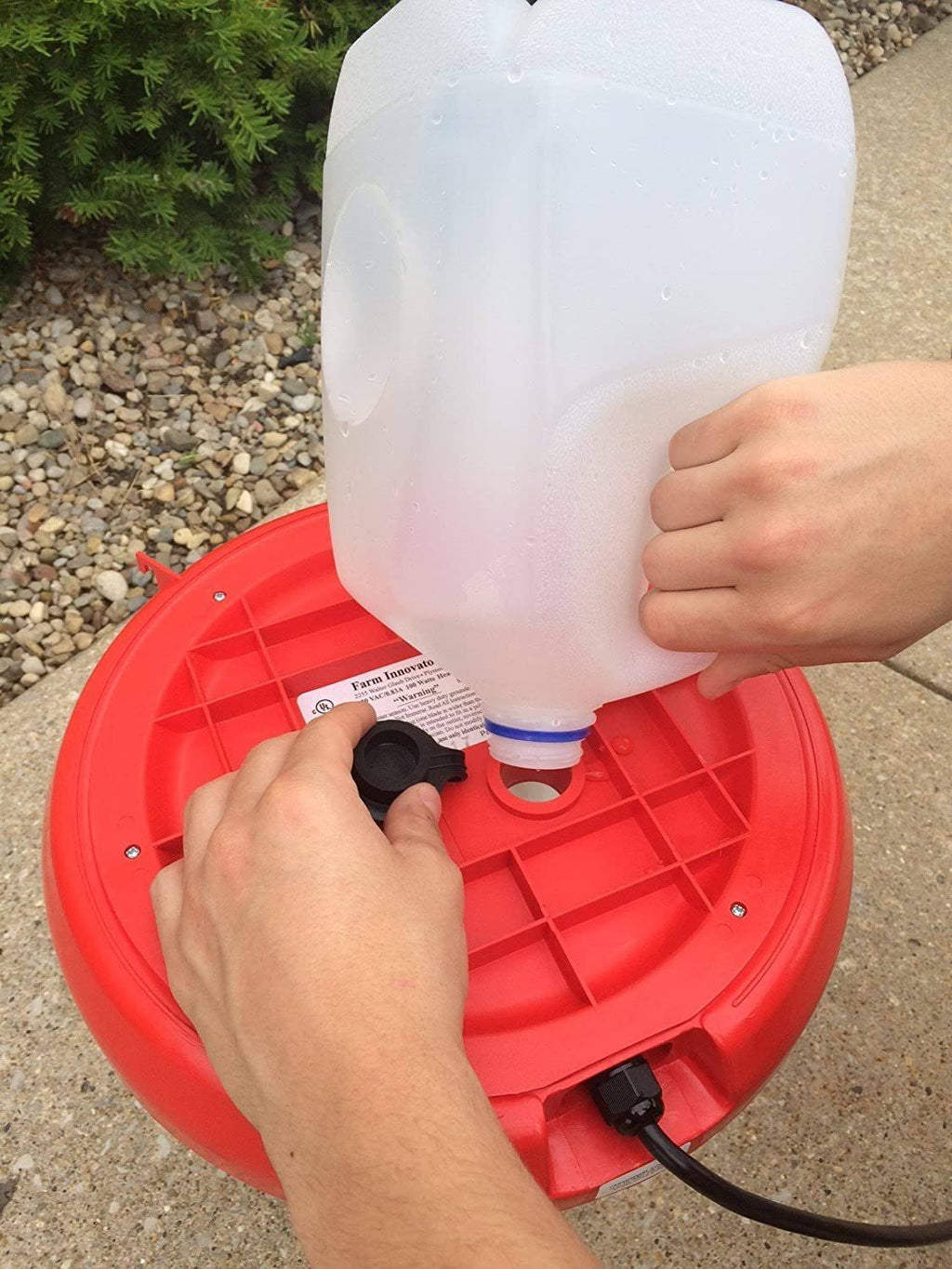 3 Gallon 100-Watt Heated Plastic Poultry Fountain F470771