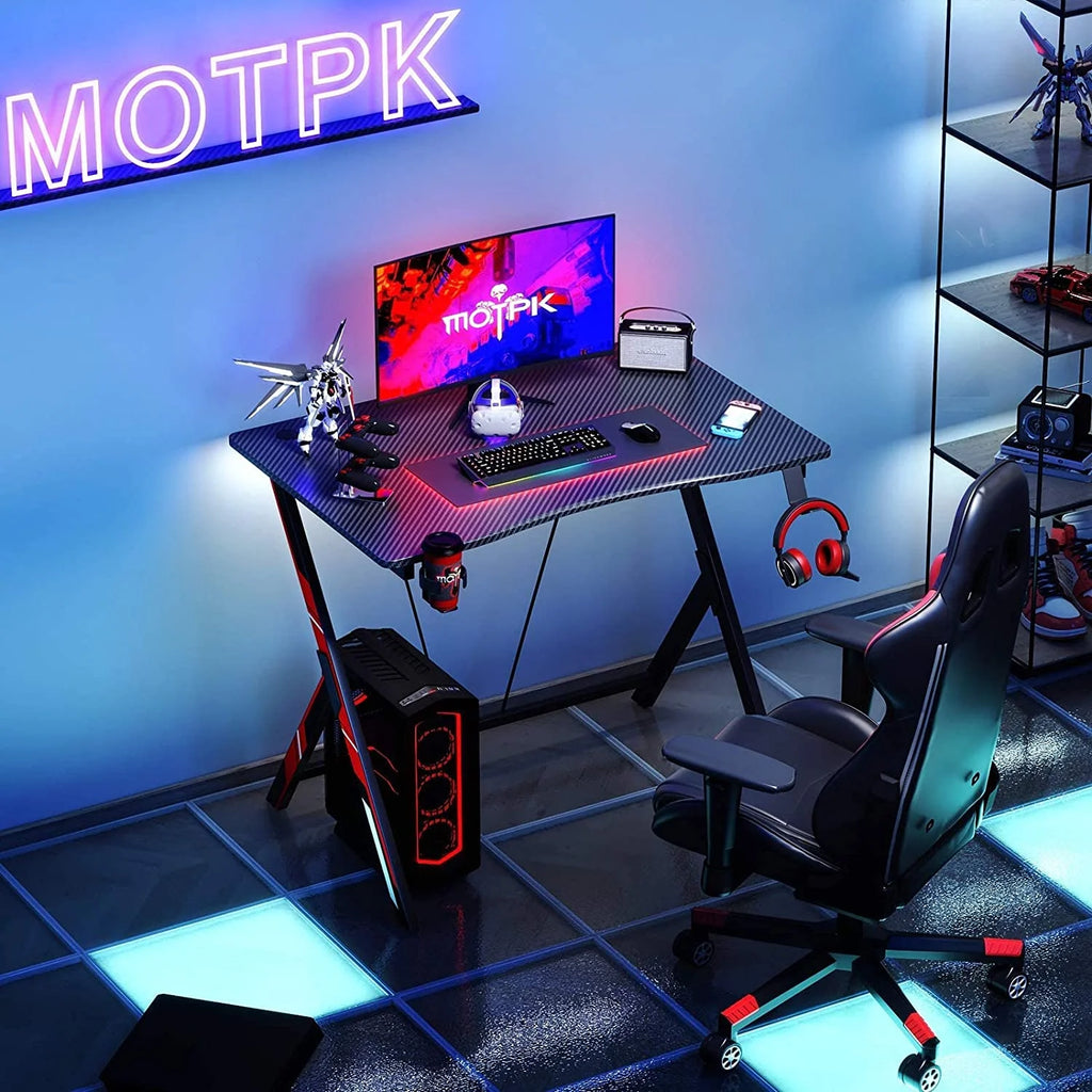 31 inch Gaming Desk with Carbon Fiber Surface S822