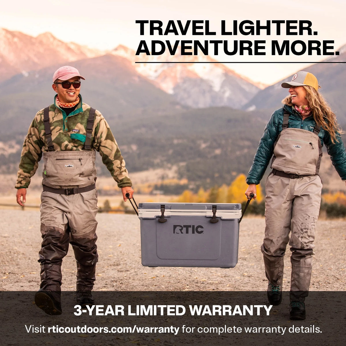 52 QT Ultra-Light Hard-Sided Ice Chest Cooler A7647