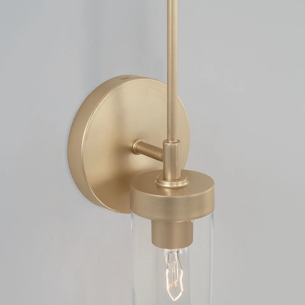 1 Light Wall Sconce C825641