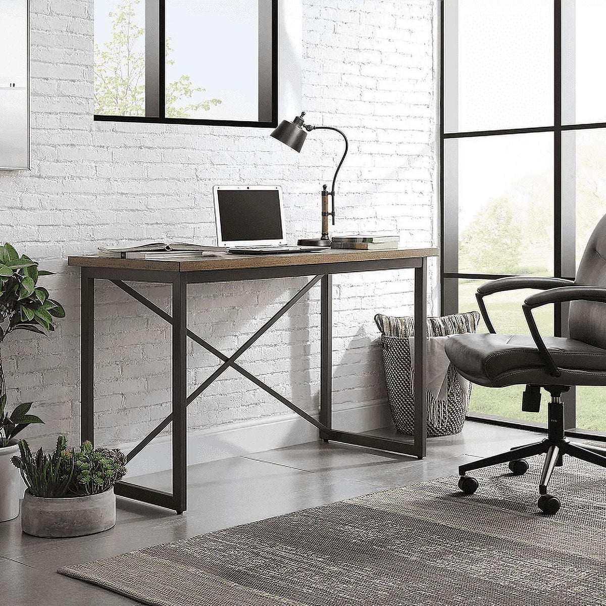 Brown Metal Frame Writing Desk L37531