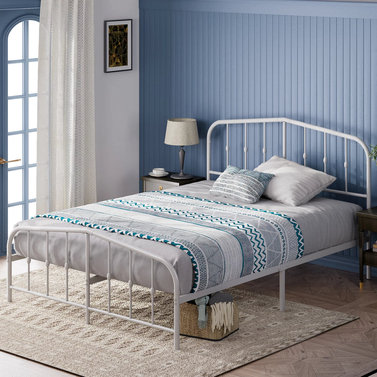 Black Queen Metal Platform Bed Frame W4241