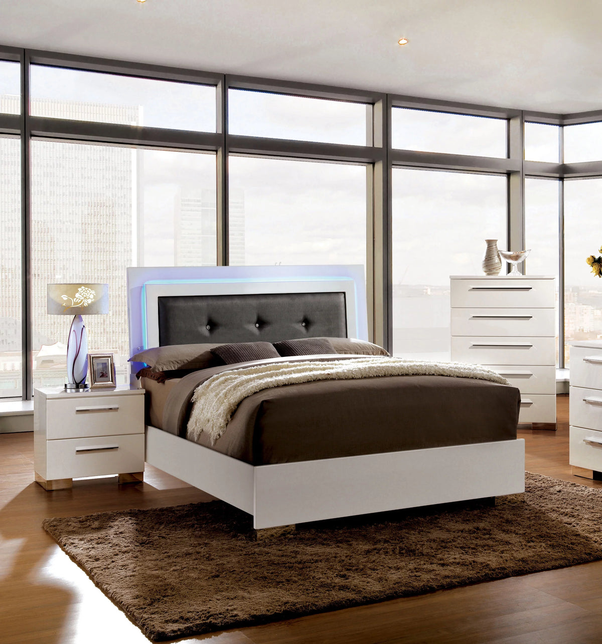 White 3-Piece Full Size Bedroom Set C3339